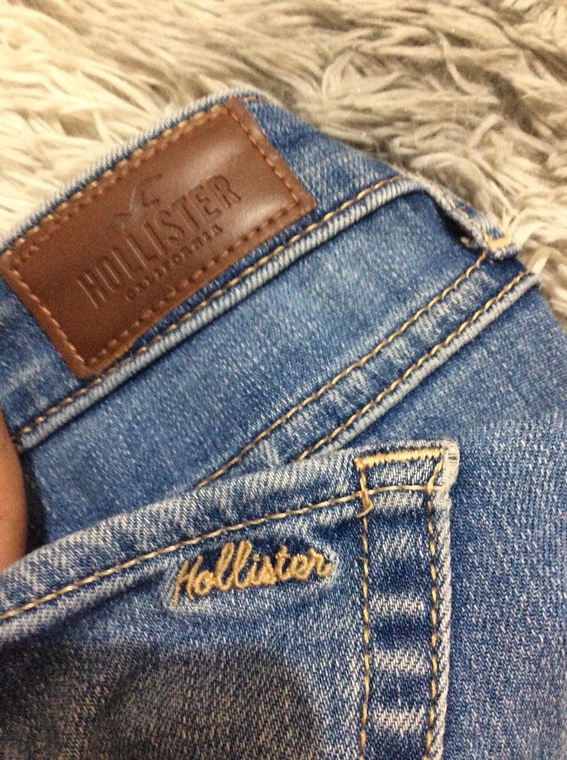 Hollister jeans, Women's Fashion, Bottoms, Jeans on Carousell
