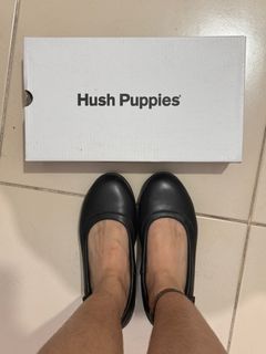 Hush puppies Black shoes SIZE 5 for women