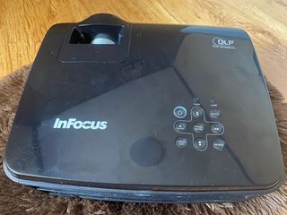 InFocus Projector IN102