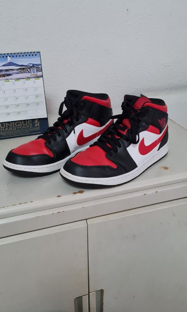 Lebron 1 bred cheap