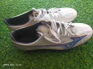 Kasut bola mizuno malaysia top