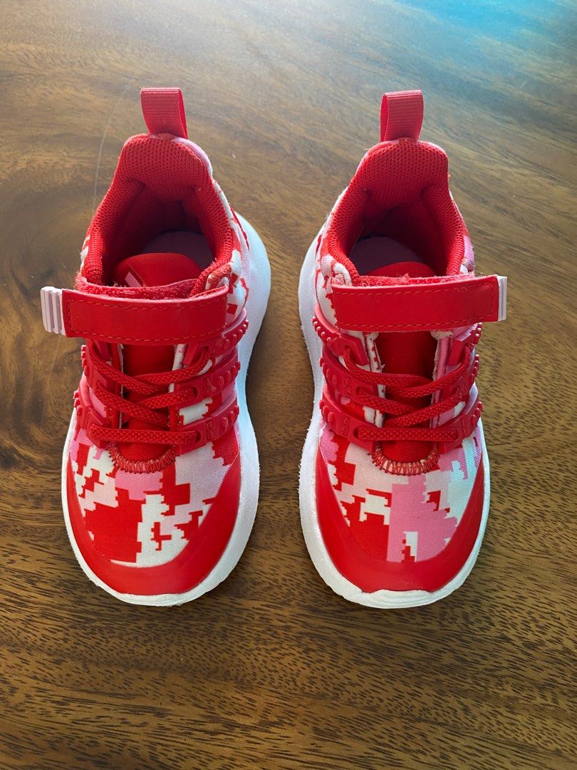 Kids shoes