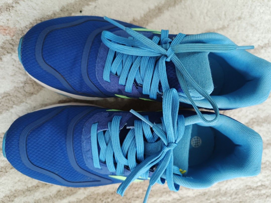 Boys adidas shoes deals size 1