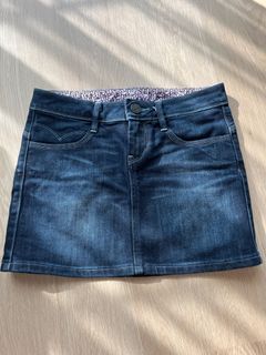 Levis top skirt malaysia