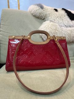 (Category: ) located in . Submitted by ccvvaashop (Listing ID 1286019634, Image 1). Description: .