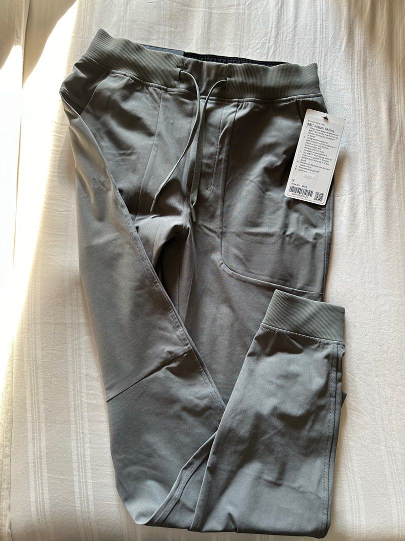 Lululemon ABC Jogger Warpstreme - Size Medium - True Navy NEW WITH TAGS