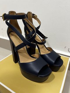 AUTHENTIC MICHAEL KORS 2.5 HEELS Women s Fashion Footwear