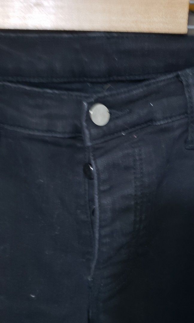Mnml (Category: Jeans) located in Manila. Submitted by mistej (Listing ID 1285907874, Image 3). Description: mnml thrifed jeans legit weist 38 length 36 leg opening 7 steretch denim matrial.