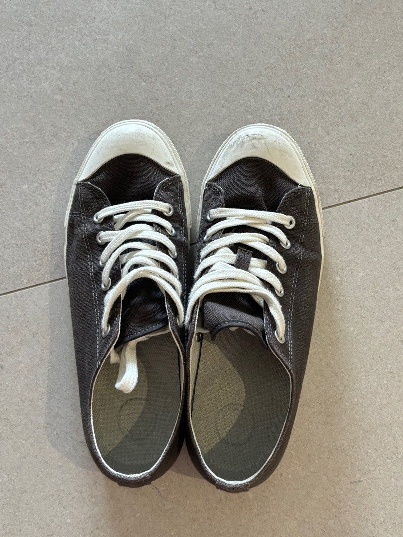 Muji water-resistant sneakers (Grey), Women's Fashion, Footwear