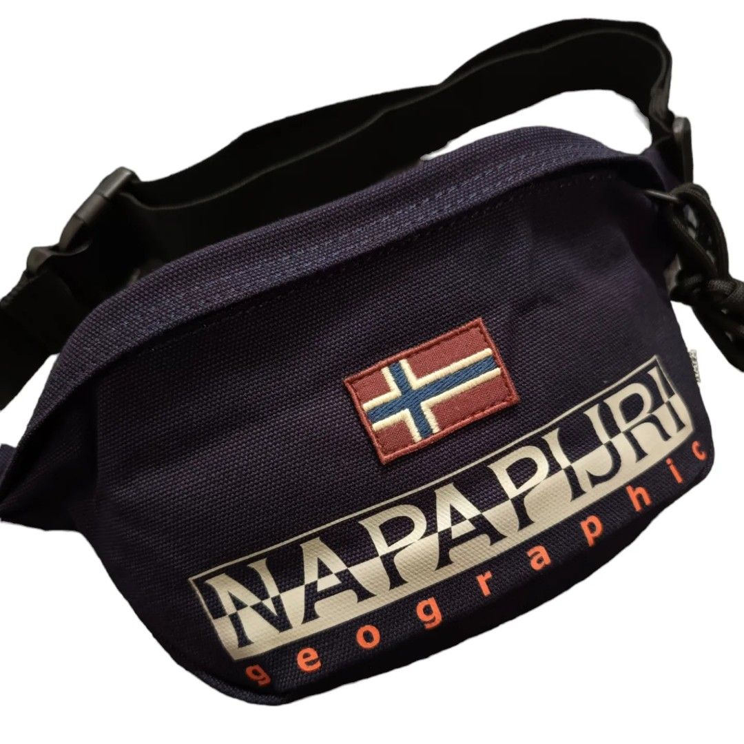 Napapijri sling bag 2025
