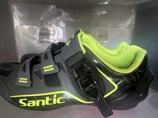 Never used santic cycling shoes