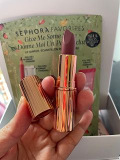 (Category: ) located in . Submitted by shopwitheaseee (Listing ID 1285976287, Image 1). Description: .