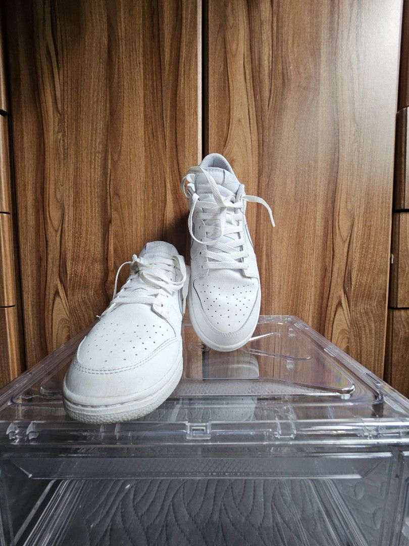 NIKE DUNK LOW SIZE US11 EU 45 MENS Men s Fashion Footwear Sneakers on Carousell