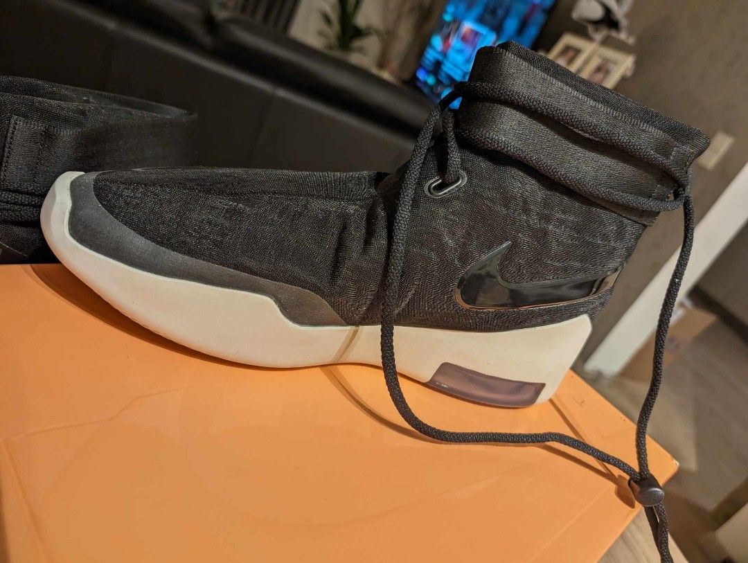 Nike fear of god shoot around on feet hot sale