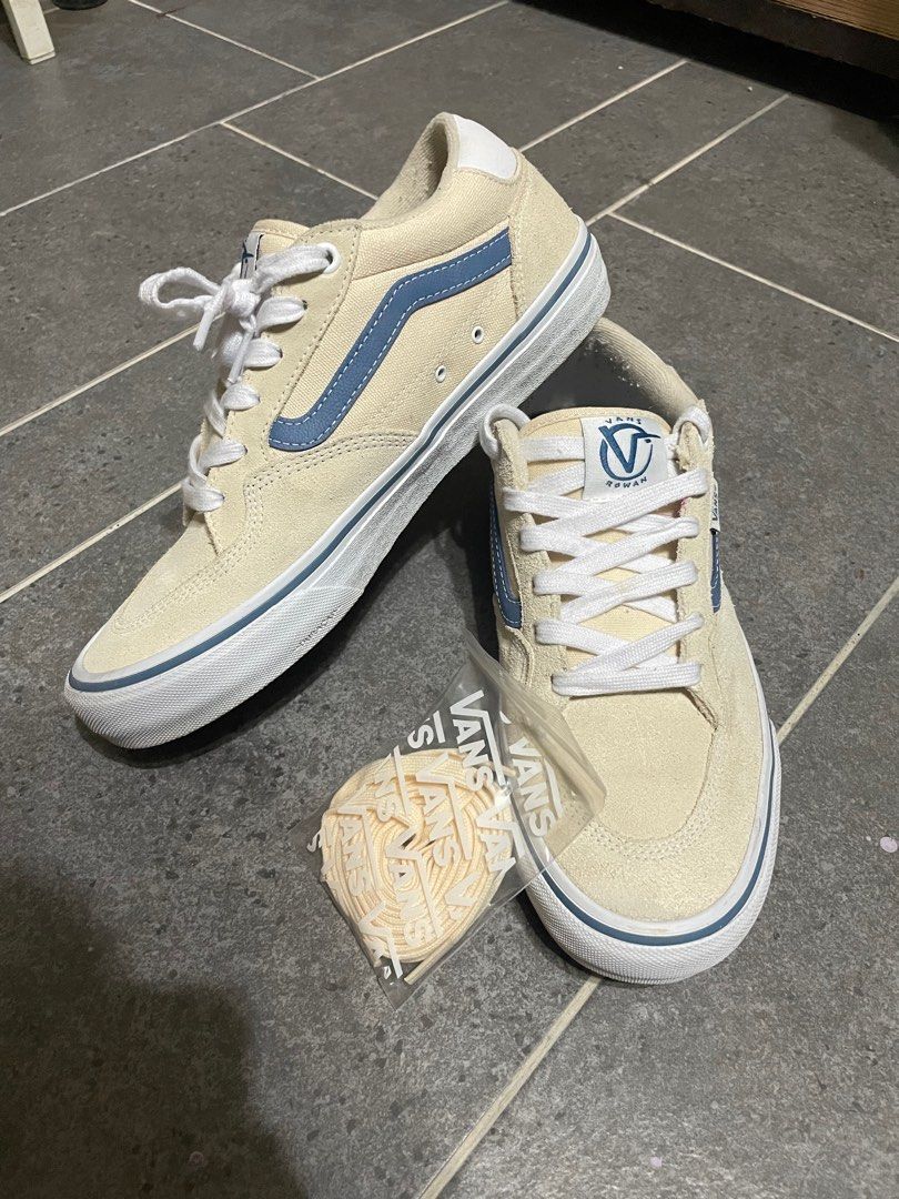 Cream vans on sale feet