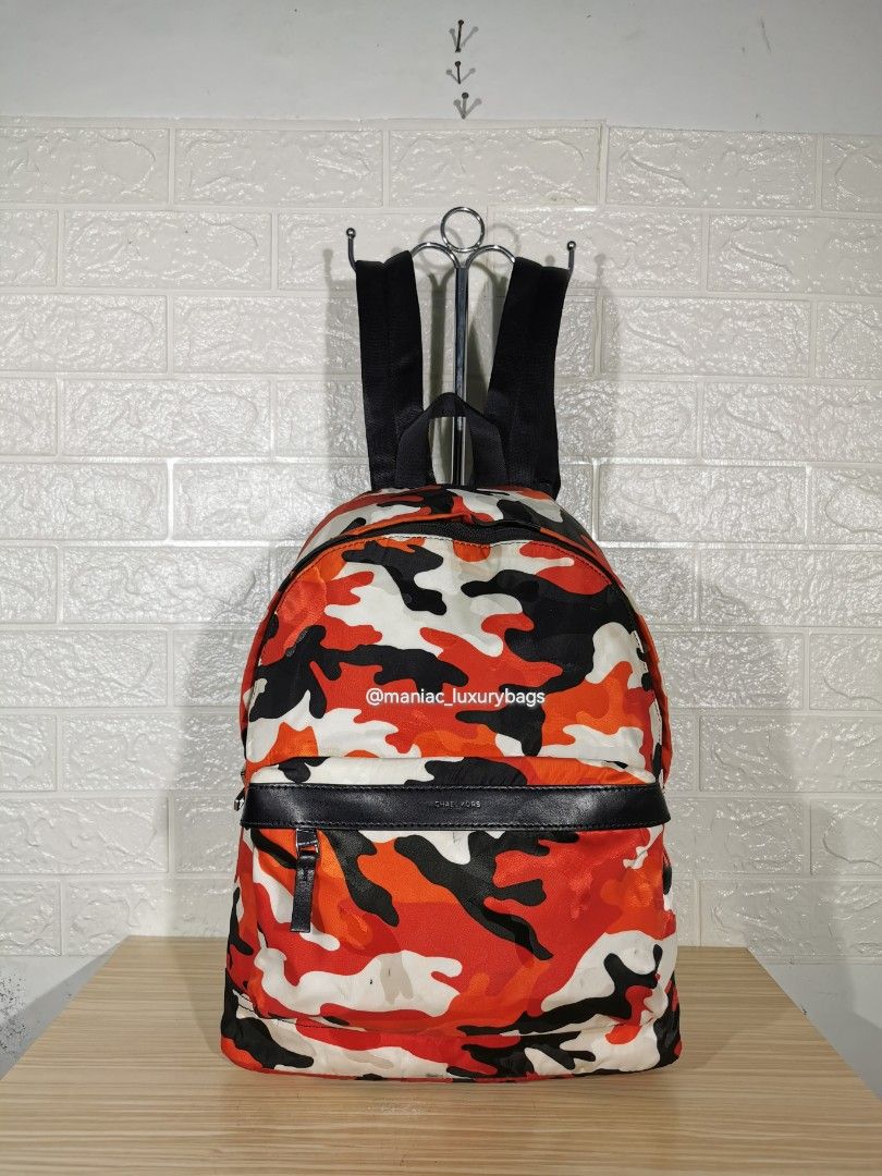 Preloved Backpack MICHAEL KORS *KENT Camouflage Nylon Jacquard