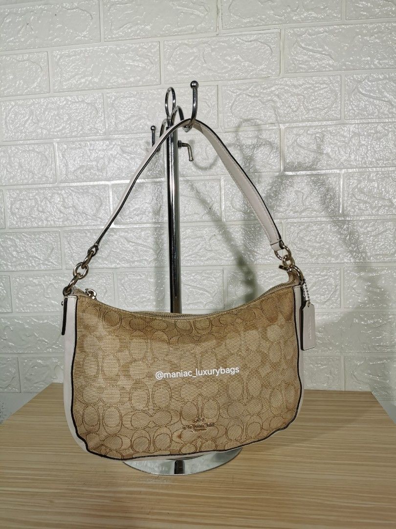 Coach chelsea crossbody hotsell in signature jacquard