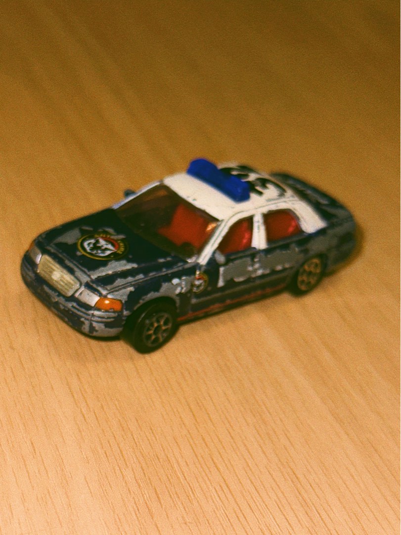Realtoy Ford Crown Victoria HK Police Car Hobbies Toys Toys Games on Carousell