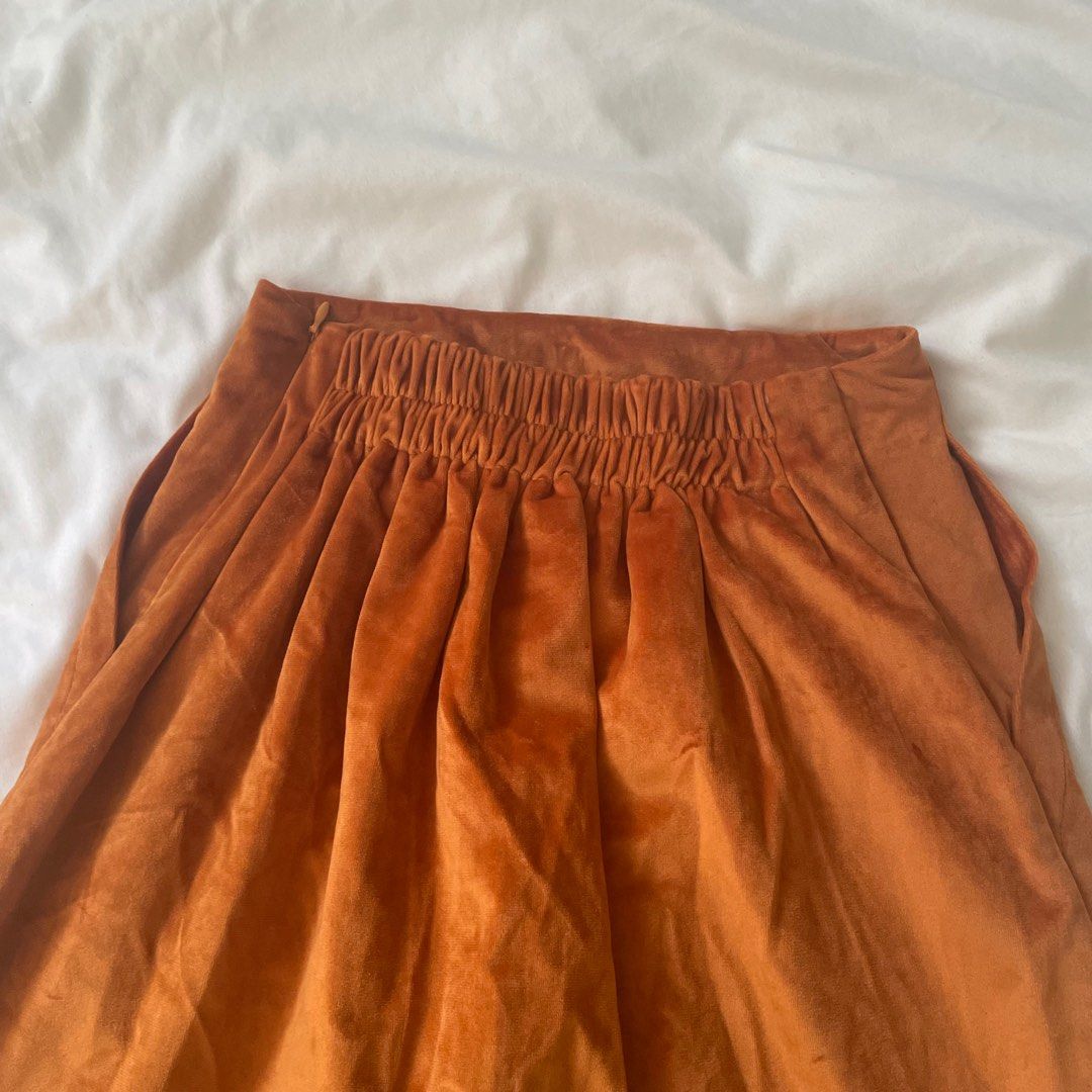 Retro Y2K Thrifted Brown Felt Velvet Skirt with Pockets Elastic