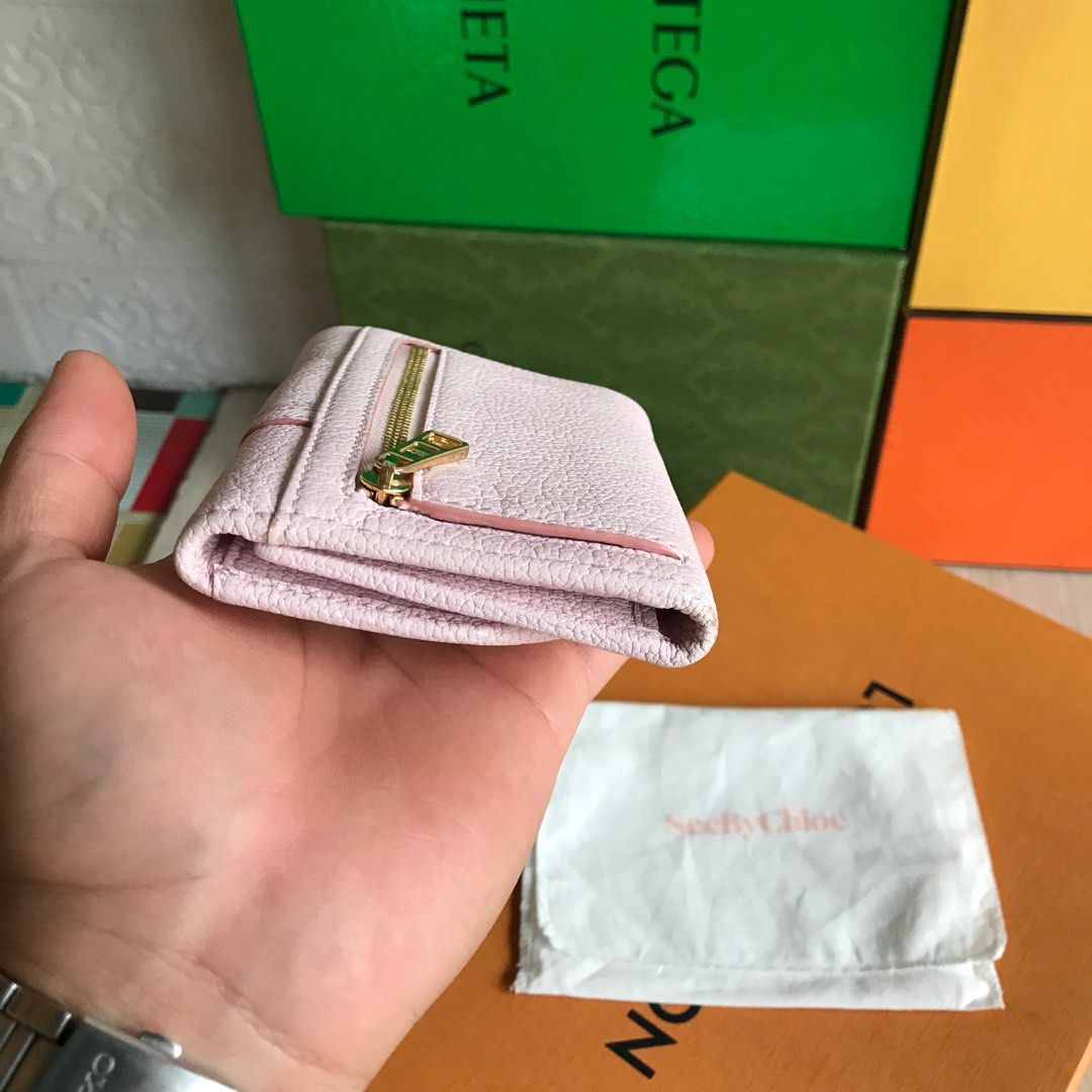 Chloe hotsell wallet price
