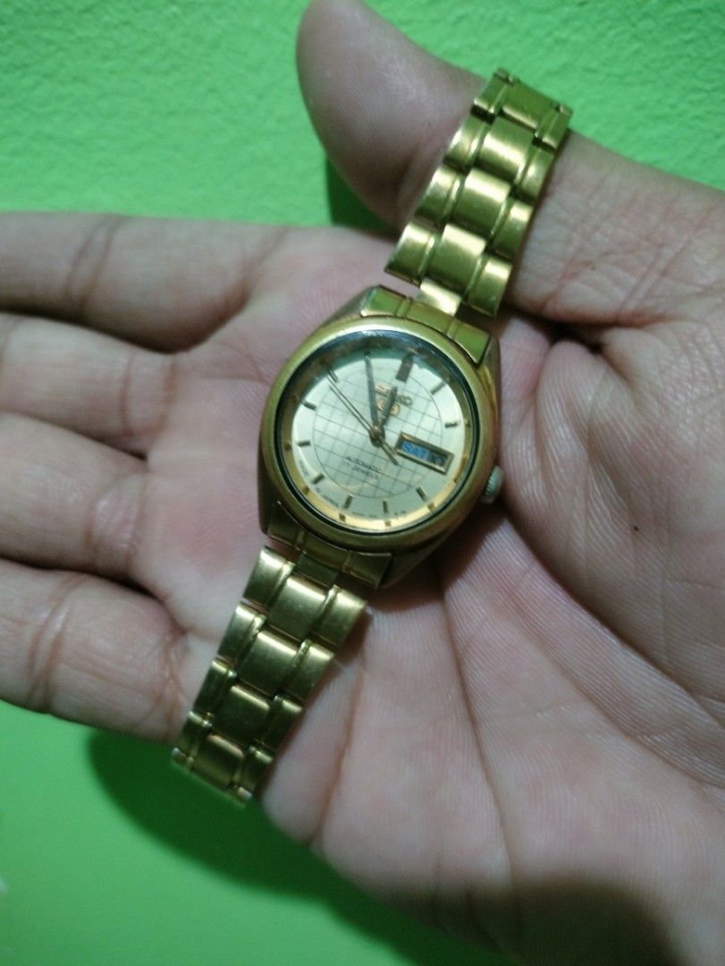 Seiko automatic 17 jewels price hotsell