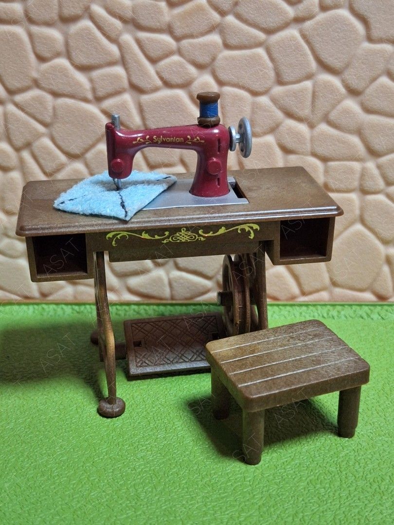 Sylvanian families sewing machine store