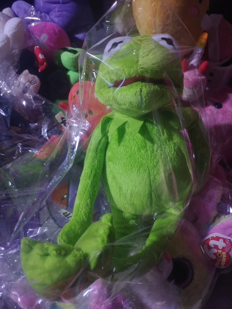 TY Kermit the frog plush (Category: Plushies & Soft Toys) located in Mamburao. Submitted by rogerhabbitz (Listing ID 1286016375, Image 1). Description: .