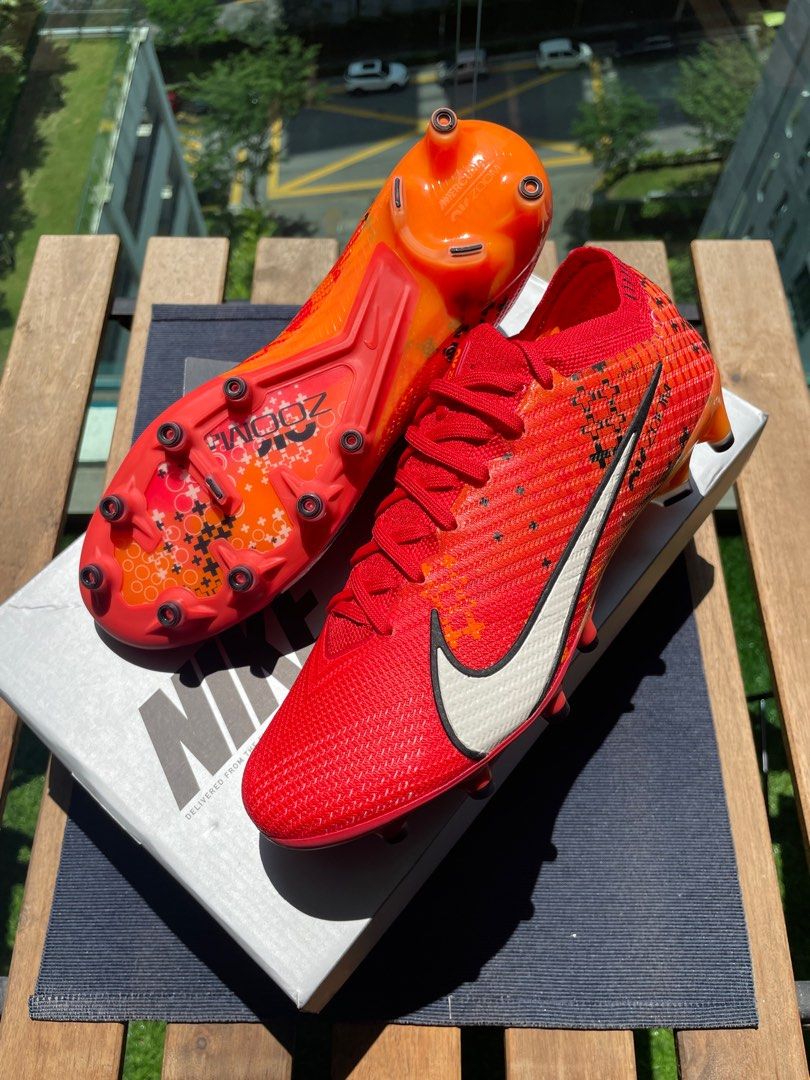 Uk7 nike on sale