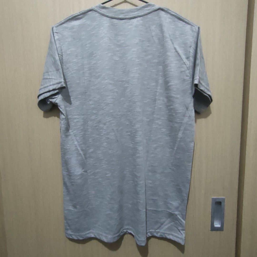 Uniqlo Shirt - Disney (Category: Tshirts & Polo Shirts ) located in Taguig. Submitted by paulorocks (Listing ID 1285920869, Image 2). Description: 19"x27" Large on tag but fits small with tag never been used..