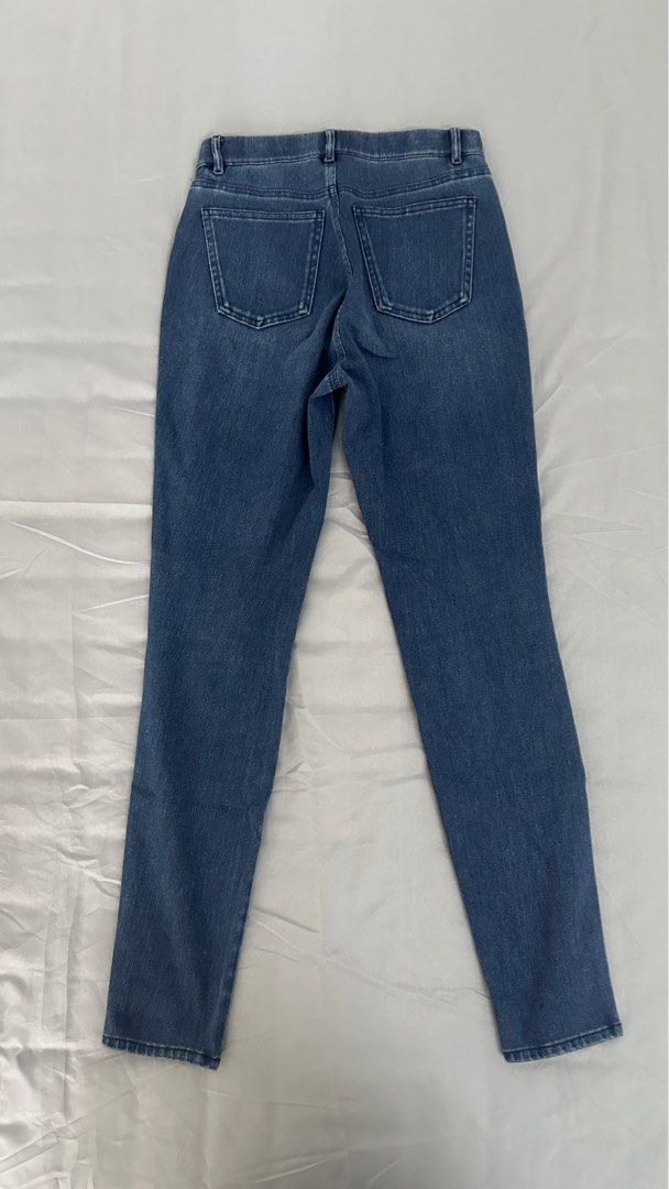Uniqlo Ultra Stretch Jeggings Pants - Dark Blue, Women's Fashion, Bottoms,  Jeans & Leggings on Carousell