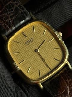 Seiko Vintage Emblem Quartz Rare Textured Dial, Men's Fashion