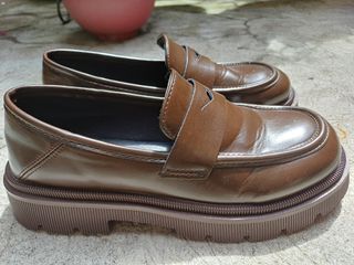 Women's brown loafers