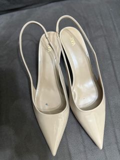 Zara classic pointed shoes