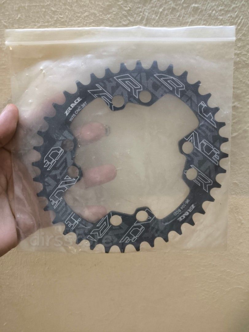 Zrace chainring clearance