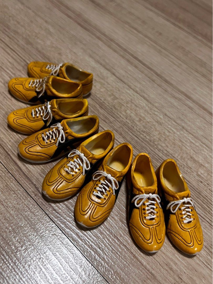 Game of death shoes online