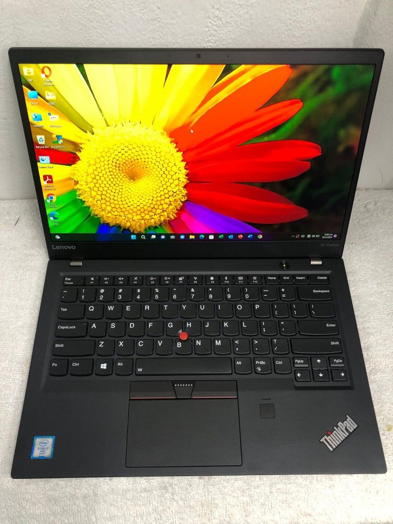 16GB Ram X1 Corbon Processor i7-6th Generation Like New Laptop MS