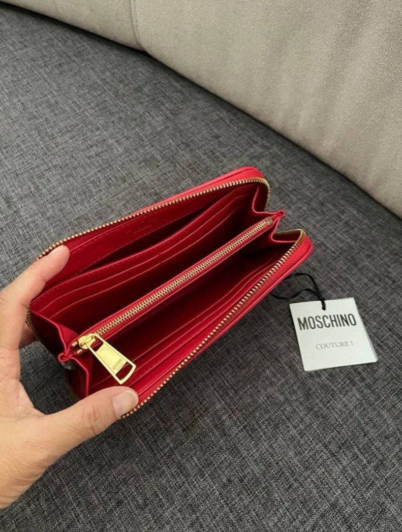 Moschino wallet sale online