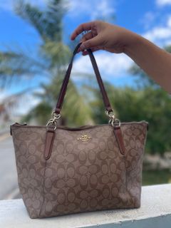 Ava coach purse hot sale