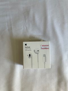 Authentic Earpods Lightning Connector