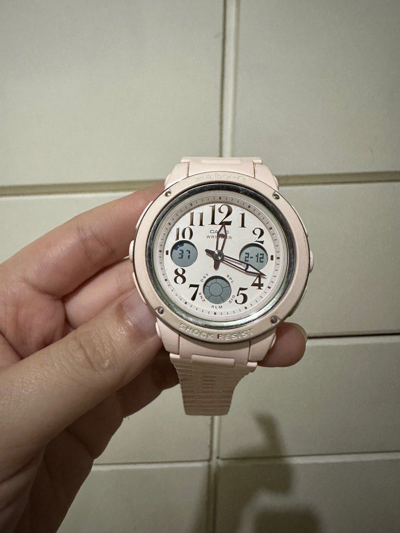 Baby G Watch (Category: Women's Watches) located in Manila. Submitted by hapishopee (Listing ID 1286155824, Image 1). Description: Baby G in baby pink color. With a little scratches and a little red ink on the lower front but goes unnoticeable. See detailed images.