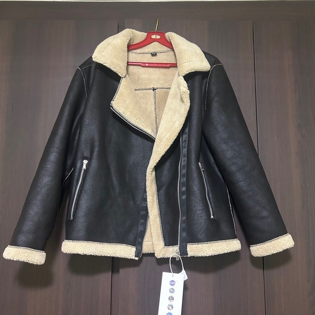 Mens black leather new arrivals jacket with fur