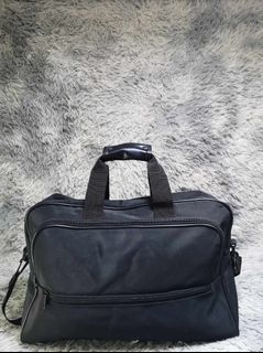 Black Zipper Nylon Weekender Bag