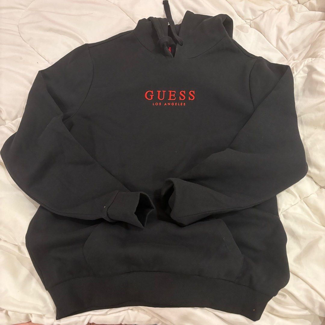BNWT Black Red Guess Hoodie (Category: Coats, Jackets and Outerwear) located in Paranaque City. Submitted by coldbrews (Listing ID 1286116194, Image 1). Description: please read the FULL description before inquiring! size: M condition: brand new w tags, was a gift. you may ask me for a ww 🏷️ mop GCash ONLY 📮 shipping from Parañaque City via GoGo Express ONLY (Metro Manila rates are ₱80) can do Lalamove for same-day delivery. If you have other p