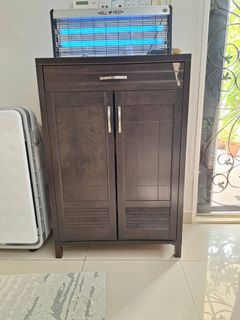 2nd hand shoe hotsell cabinet for sale