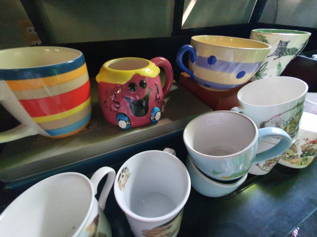 BUNDLE CHARACTER MUGS (Category: Coffee & Tea Tableware) located in Rizal. Submitted by missytin (Listing ID 1286034137, Image 3). Description: 13 pcs + 2pcs free (random) take all for P1,500 only. (P100/pc) assorted small, medium and large mugs all printed with branded pieces mostly made in england last price posted will give discount for bulk buys** gcash payment lalamove /LBC shipping 24hrs reservation only!!! no Joy Reservers please.