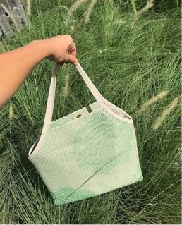 (REPRICED!) Halo halo biyahe tote in green