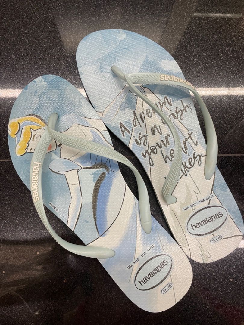 Cinderella havaianas top