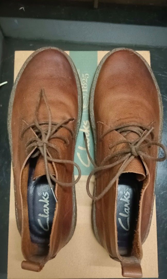 Clarks top genuine leather
