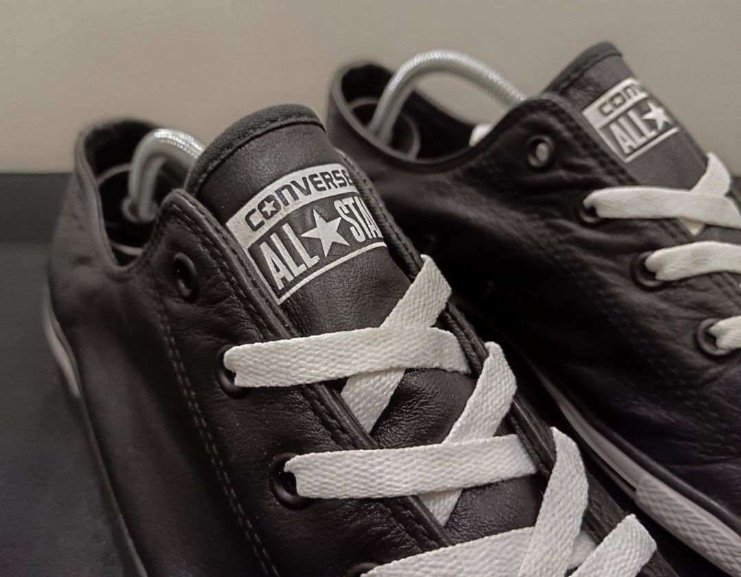 Converse Chuck Taylor All Star Dainty Leather Low Top Black White