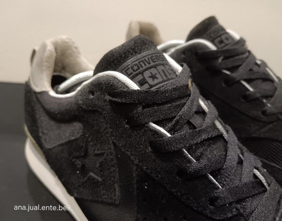 Converse Cons Malden Racer Ox 8uk Suede Leather. Padu Lawa Men s Fashion Footwear Sneakers on Carousell